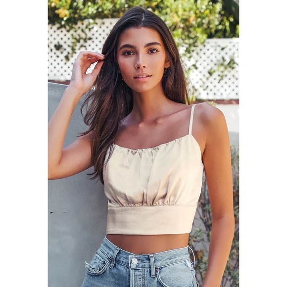 Lulus Luxe'd Out Champagne Satin Cropped Tank Top NWT SOLD OUT - Picture 2 of 7